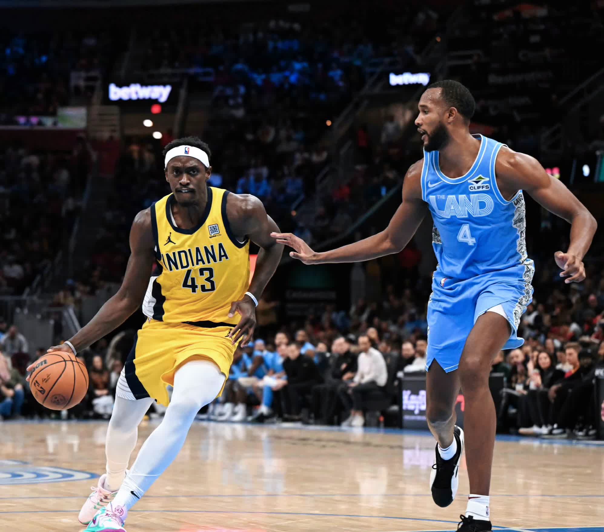 包含骑士主场击败热火,实现反超!的词条 包含骑士主场击败热火,实现反超!的词条