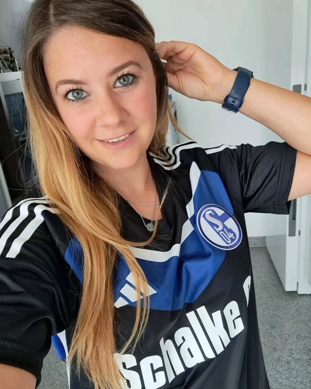 九游娱乐-慕尼黑客场告捷，德乙联赛晋级形势乐观的简单介绍