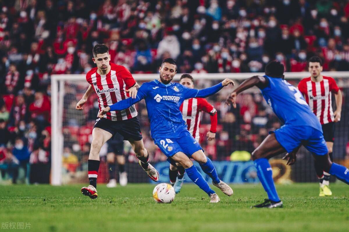 九游体育APP下载-奥格斯堡主场力克对手，迎来联赛两连胜