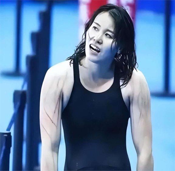 九游游戏-包含游泳女将挑战世界纪录，追求突破的词条