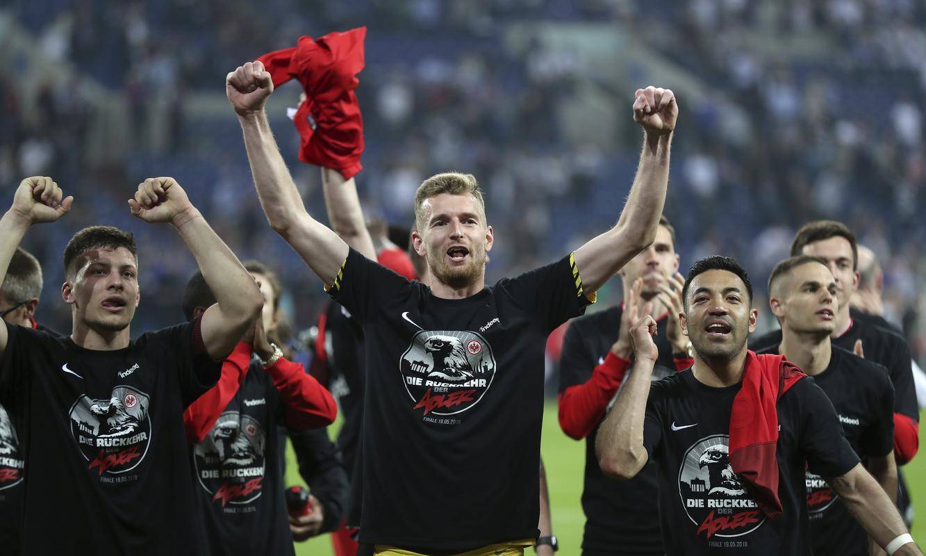 九游娱乐首页-弗来堡队在主场比赛中大获胜利，士气高涨