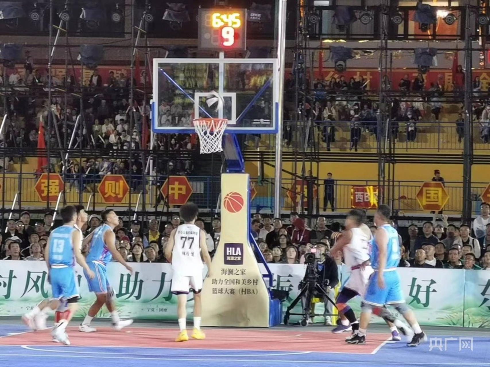 一支实力雄厚的篮球队取得漂亮的连胜纪录