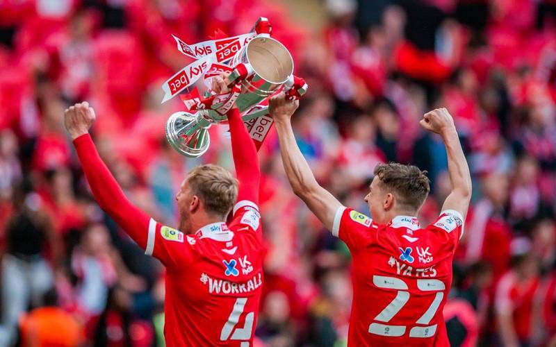 九游娱乐官方-关于曼联新赛季显露出强劲实力,球队能否继续保持势头?的信息