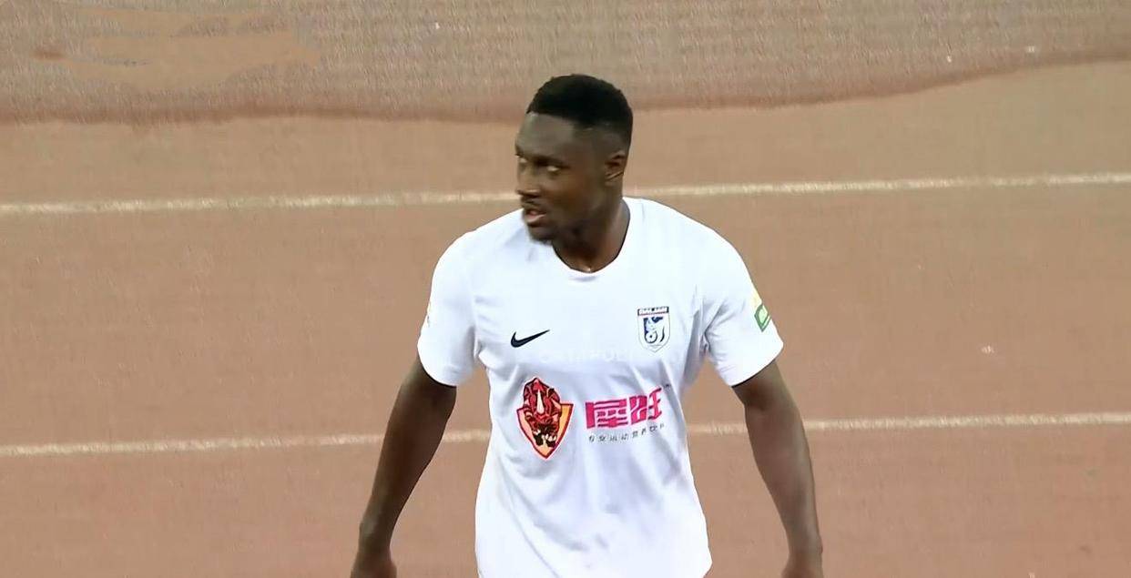 血战轮!江苏苏宁重要比赛,斯蒂夫VS王森,中场对决注定颠覆 血战轮!江苏苏宁重要比赛,斯蒂夫VS王森,中场对决注定颠覆