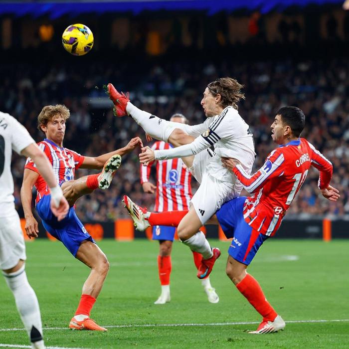 九游官网-马德里德比战士气高昂,顺利逼和对手