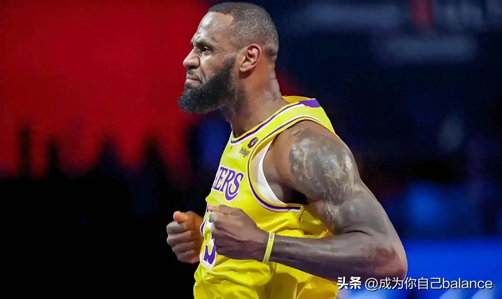 快船先胜勇士再胜湖人，詹姆斯曍合出场记录