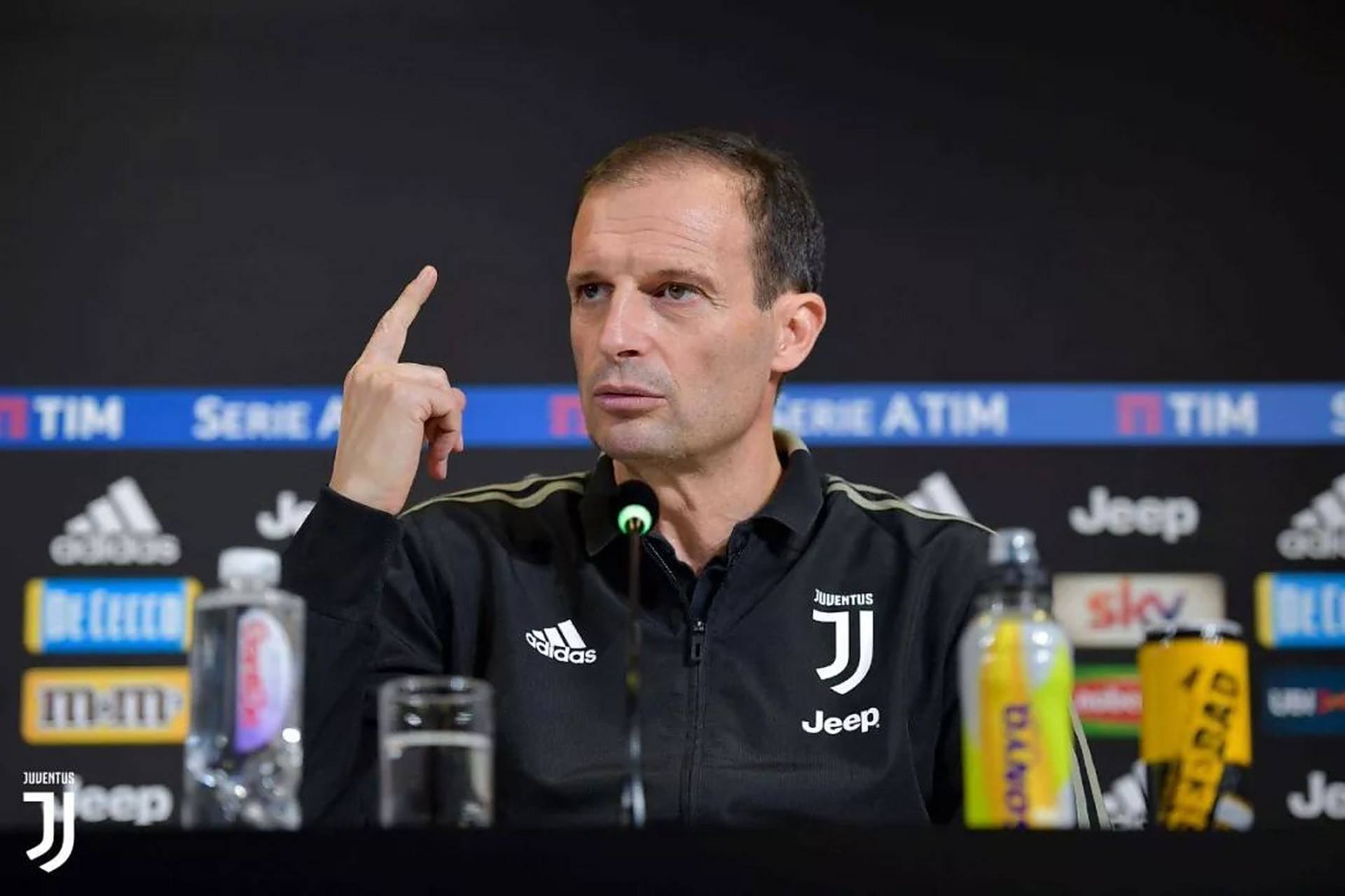 九游体育官方入口-尤文图斯老将完成百场比赛里程碑