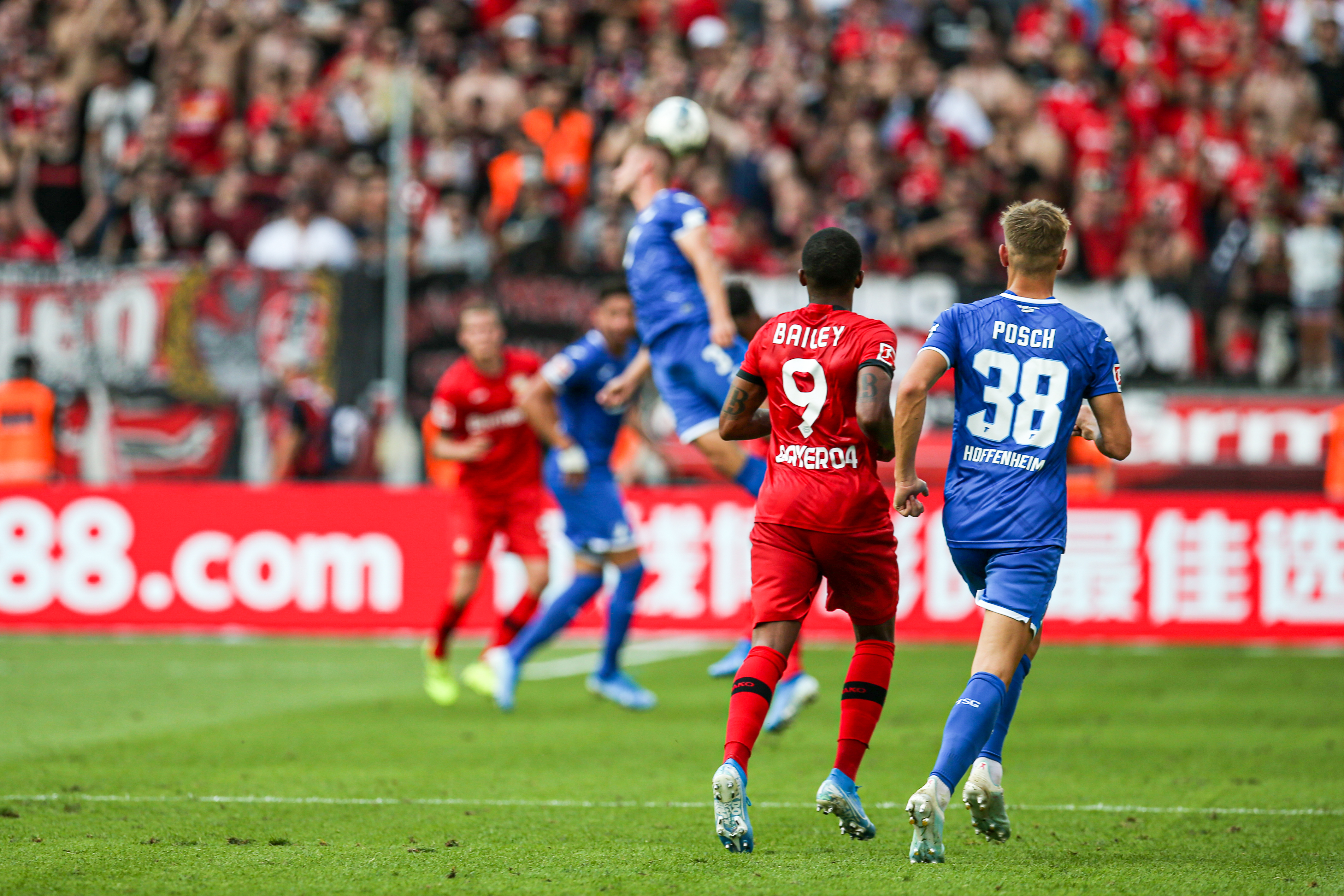 武汉卓尔双线作战,展现实力的简单介绍 武汉卓尔双线作战,展现实力的简单介绍