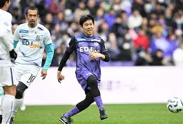 9you娱乐-格林夹凡客场逆转广岛三箭，晋级下一轮