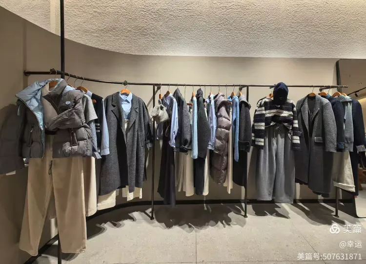 九游官网-震撼!阿尔多斯跻身陈列三首,登顶榜首的简单介绍