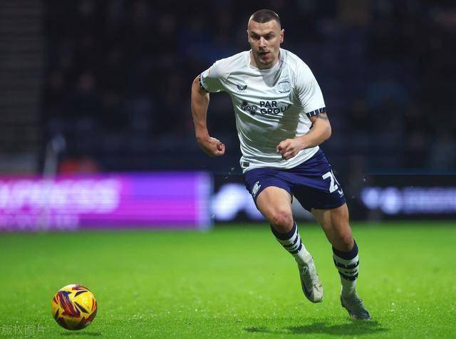 九游娱乐官方网站-斯旺西主场不败,保持不败守家球场