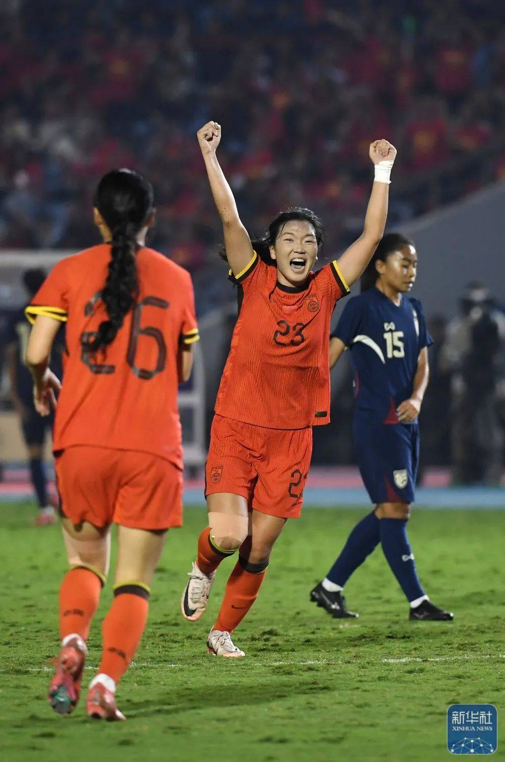 九游娱乐官方-精彩掠影：中国女足落败，豪取全胜！