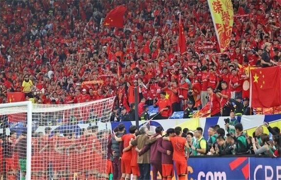 关于欧洲球队集体团结,冲刺胜利之路的信息 关于欧洲球队集体团结,冲刺胜利之路的信息