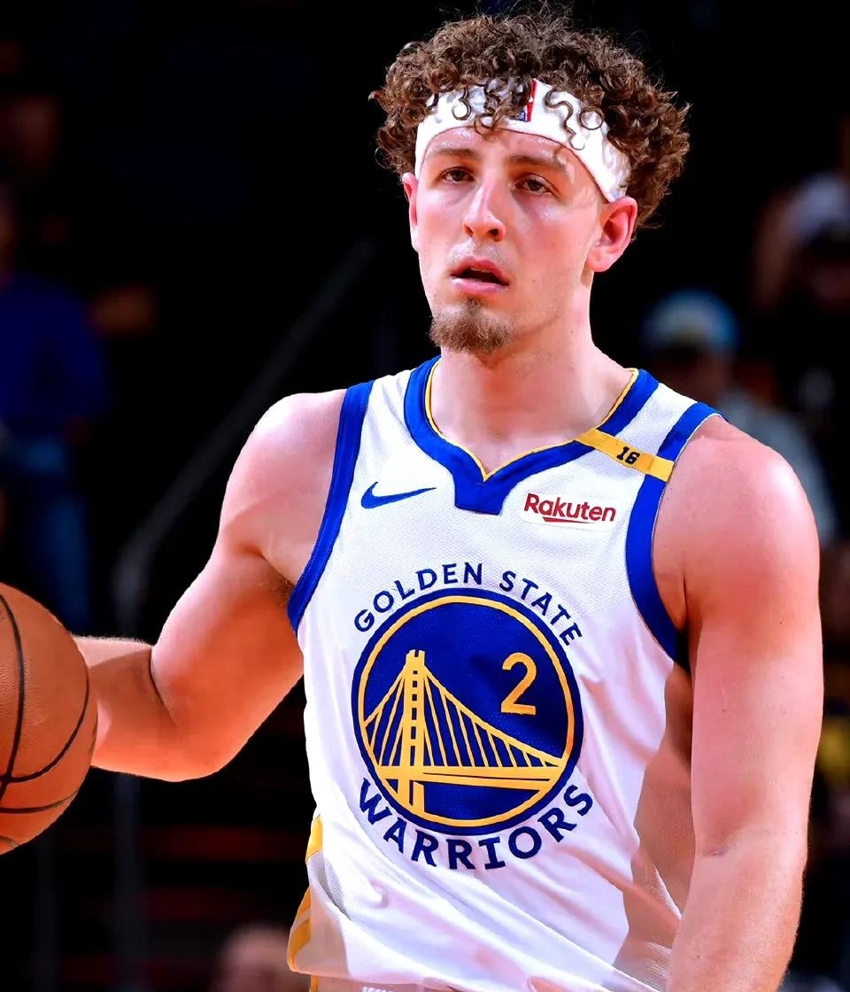 勇士队再胜开拓者,晋级季后赛次轮 勇士队再胜开拓者,晋级季后赛次轮