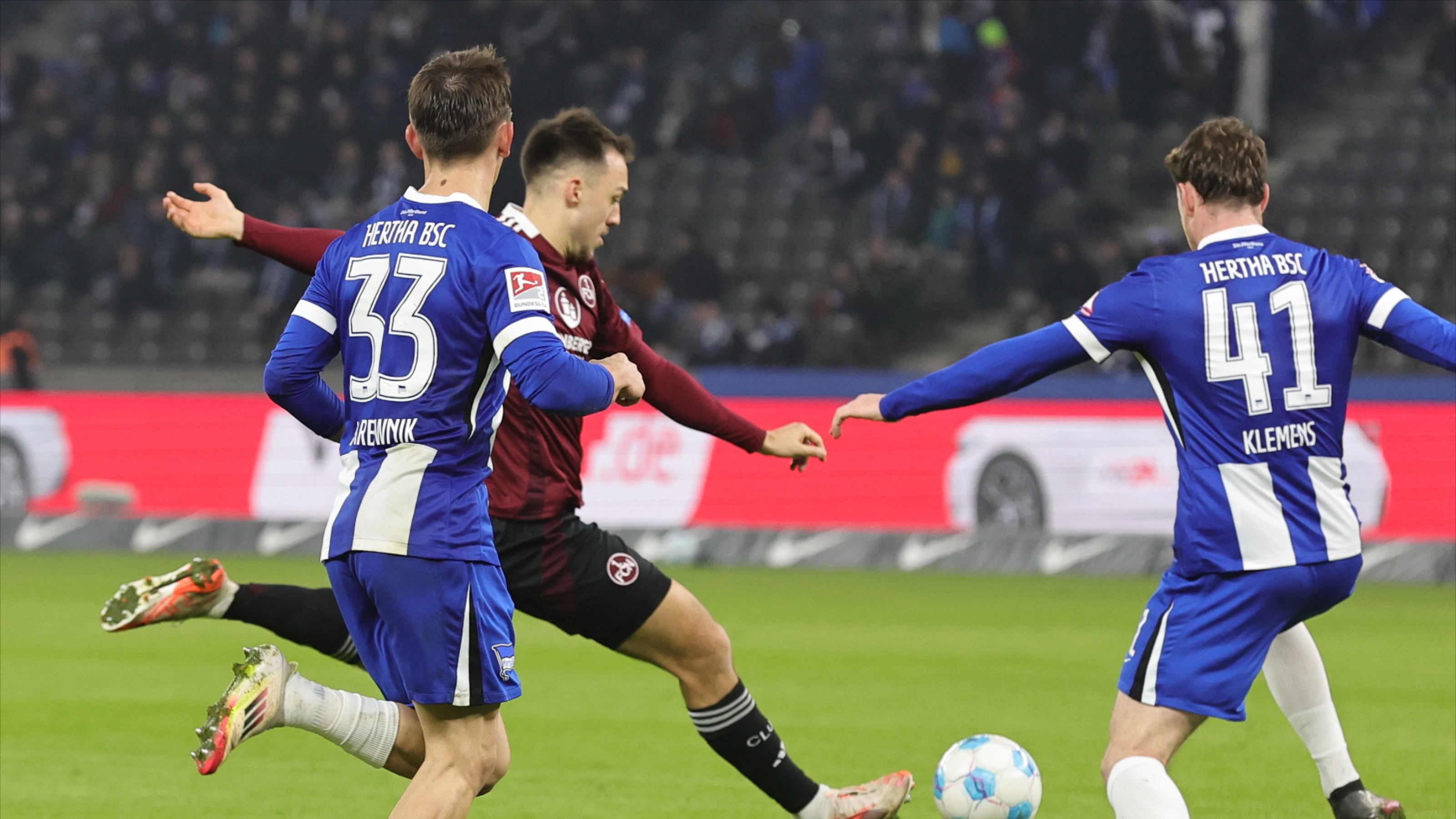 九游体育-汉堡球队新战术获得成功，成为焦点