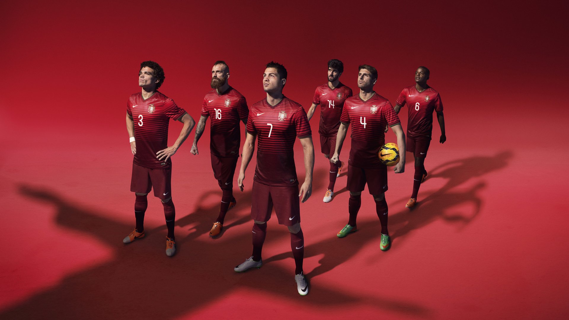 节奏独裁者，贝恩用沉默的雷霆肢解步行者