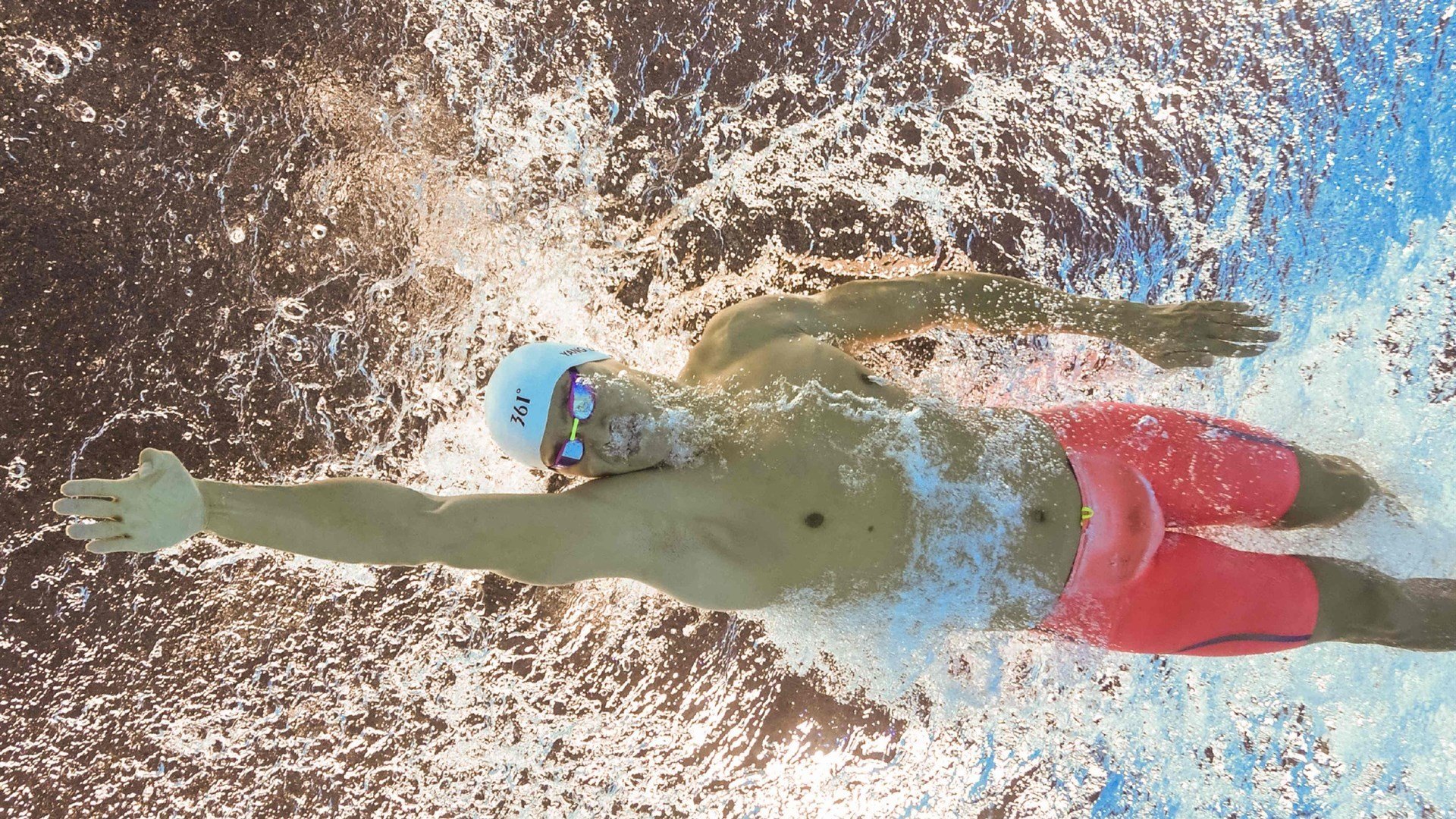 九游游戏-战术的迷宫,印尼队鏖战丹麦队,黄鸭组合状态如熔岩